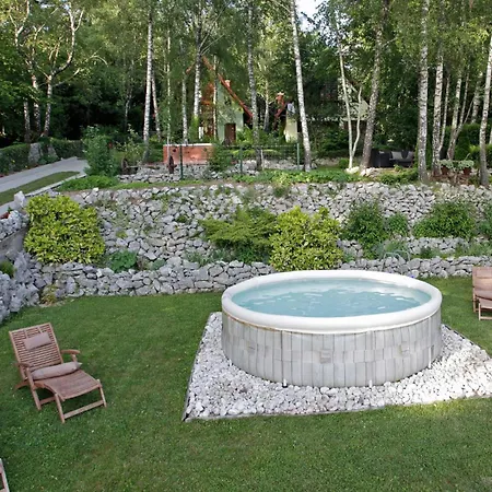 Beautiful In With Jacuzzi * Breza