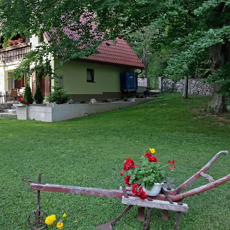 Beautiful In With Jacuzzi Casa vacanze Breza