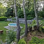 4 Bedroom Gorgeous In Breze *