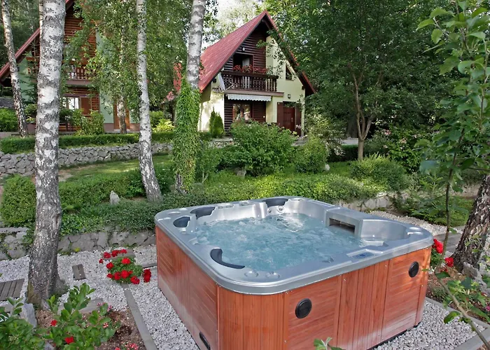 Beautiful In Breze With Jacuzzi Feriehus