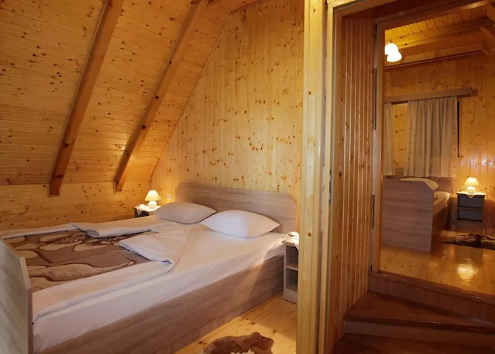 Feriehus Beautiful In Breze With Jacuzzi Breza